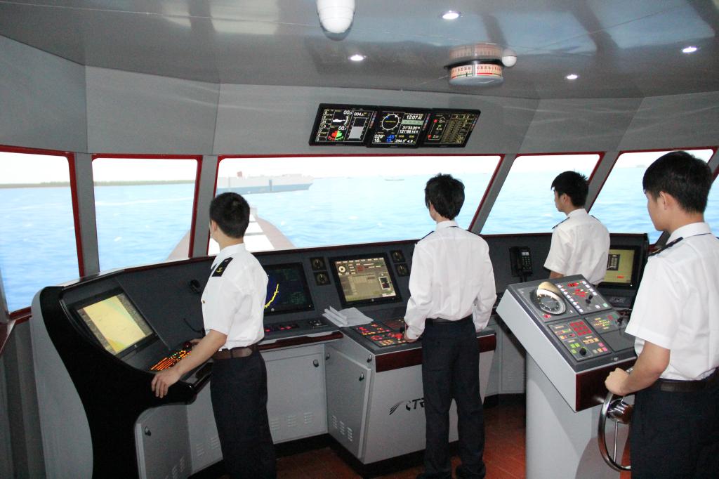 大型船舶操作模拟器
